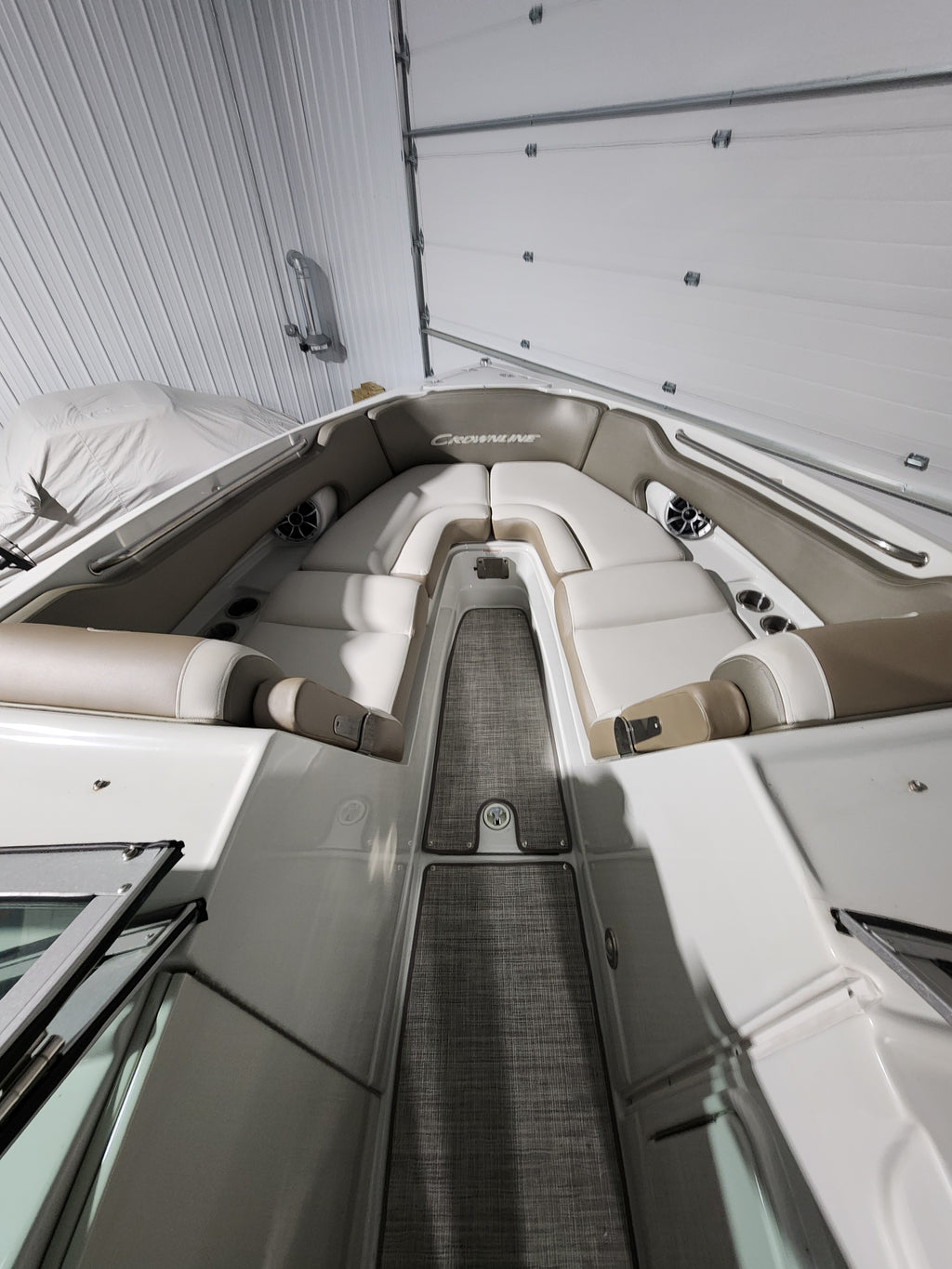 2022 Crownline 280ss