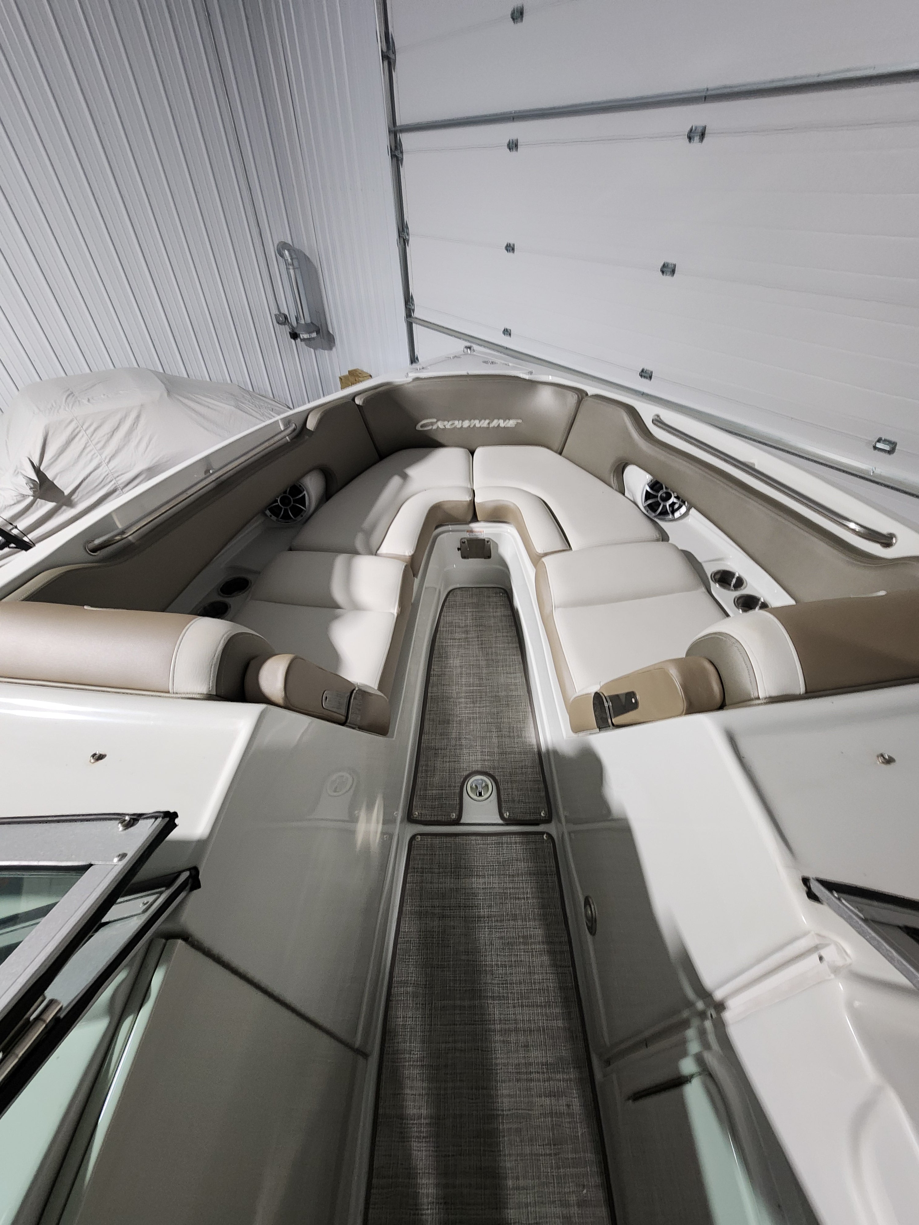 2022 Crownline 280ss