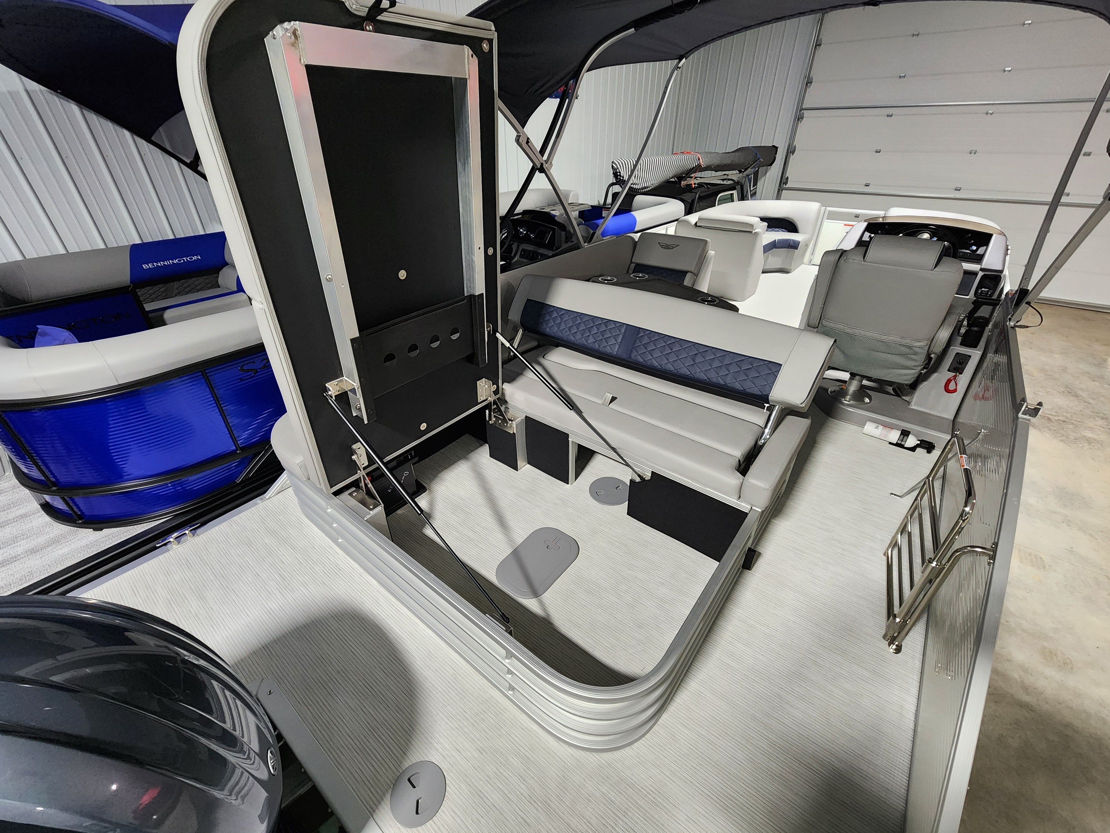 2025 Bennington 25 LSB Pontoon New Boat For Sale Charlevoix, Mi  