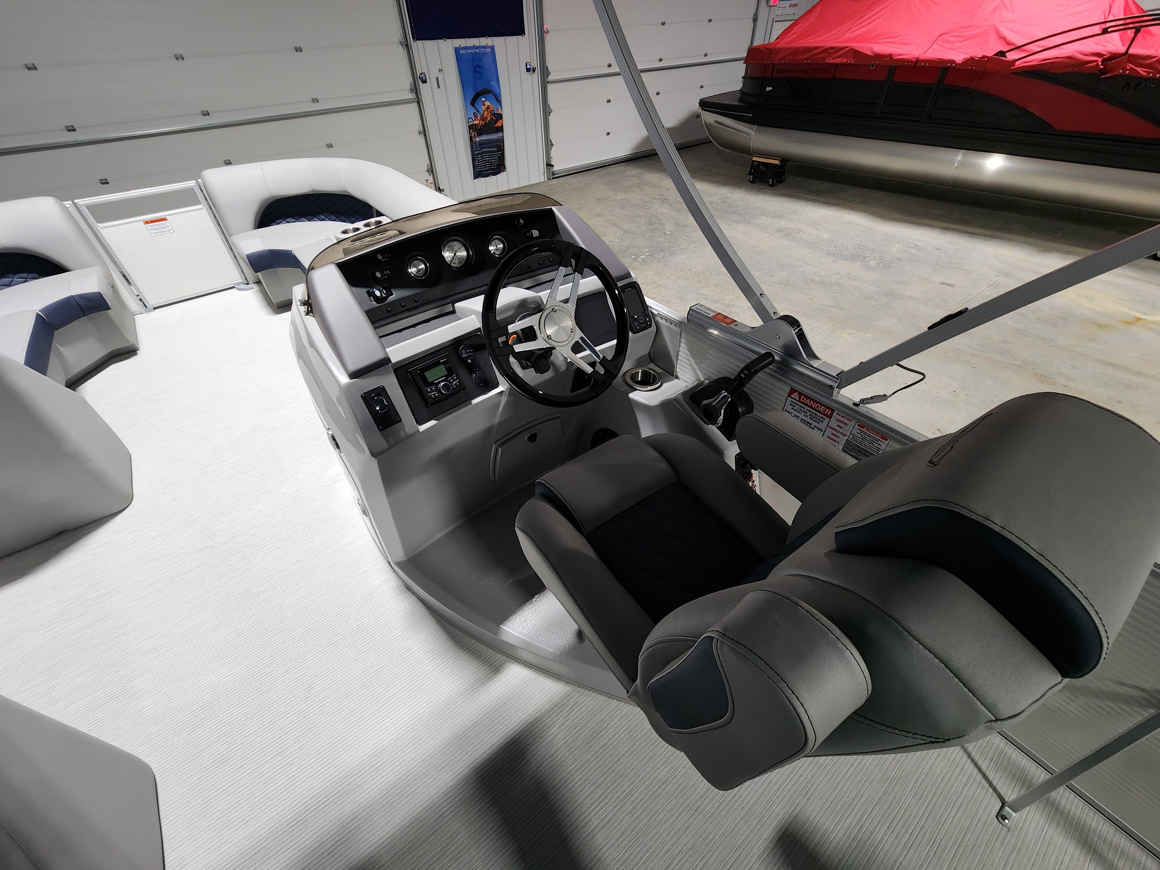 2025 Bennington 25 LSB Pontoon New Boat For Sale Charlevoix, Mi  